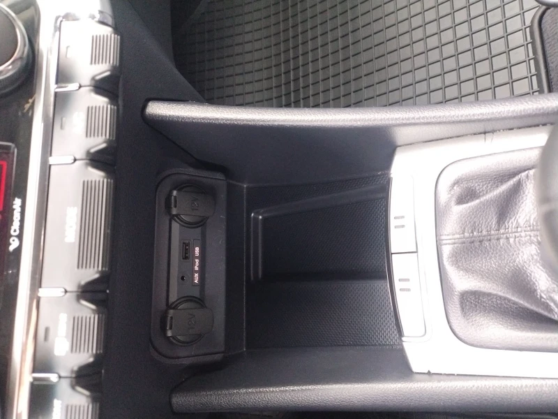 Kia Rio 1.4, снимка 8 - Автомобили и джипове - 52372507