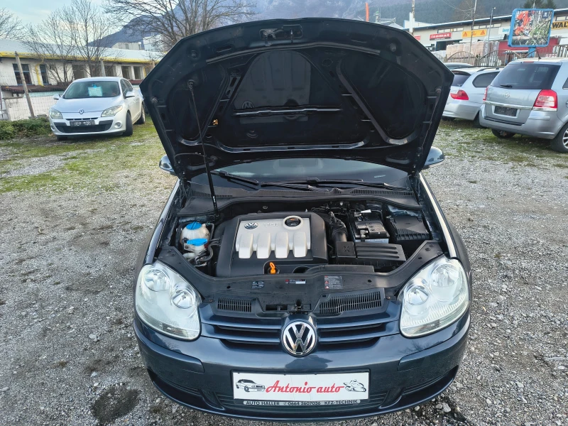 VW Golf 1.9 TDi, снимка 11 - Автомобили и джипове - 52771106