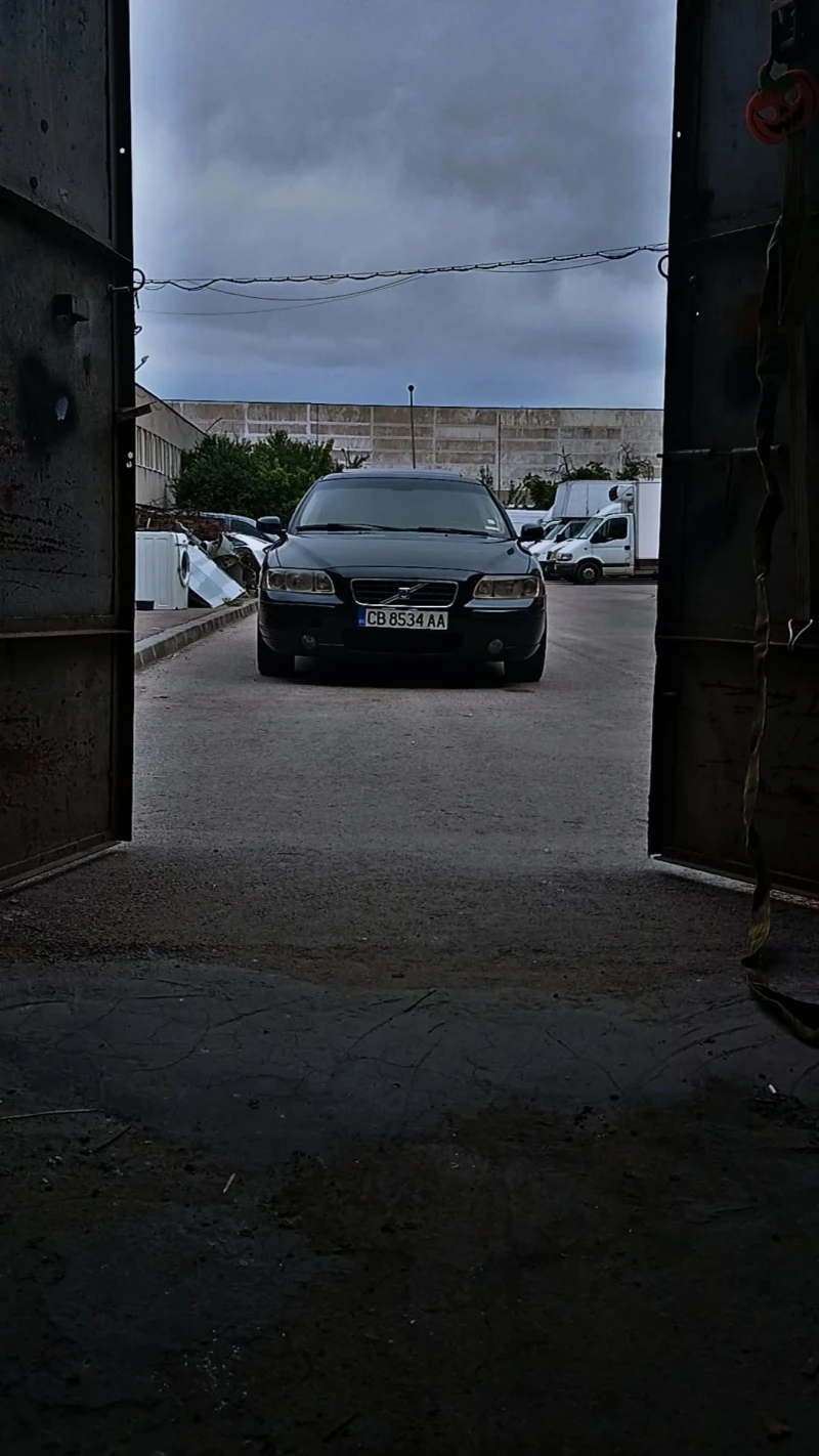 Volvo S60, снимка 11 - Автомобили и джипове - 52831540