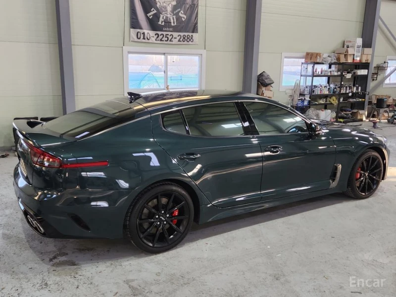Kia Stinger, снимка 6 - Автомобили и джипове - 53479619