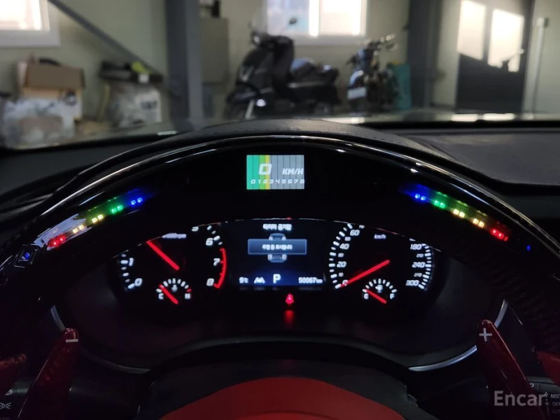 Kia Stinger, снимка 7 - Автомобили и джипове - 53479619