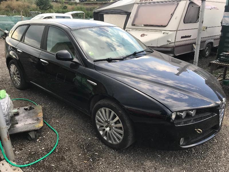 Alfa Romeo 159 3.2JTS,V6,Q4,4x4,260 кс. - [1] 