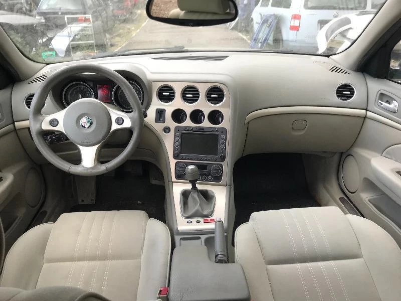 Alfa Romeo 159 3.2JTS,V6,Q4,4x4,260 кс., снимка 11 - Автомобили и джипове - 22455312