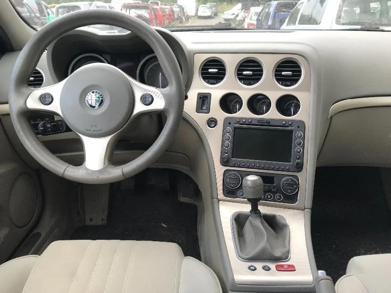 Alfa Romeo 159 3.2JTS,V6,Q4,4x4,260 кс., снимка 13 - Автомобили и джипове - 22455312