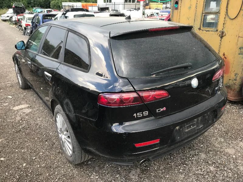 Alfa Romeo 159 3.2JTS,V6,Q4,4x4,260 кс., снимка 5 - Автомобили и джипове - 22455312