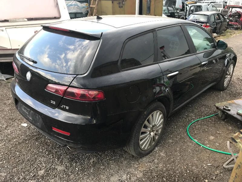 Alfa Romeo 159 3.2JTS,V6,Q4,4x4,260 кс., снимка 7 - Автомобили и джипове - 22455312