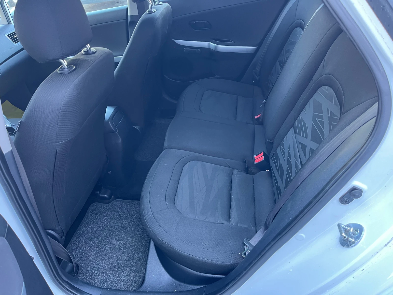 Kia Ceed 1.4  | Mobile.bg   14