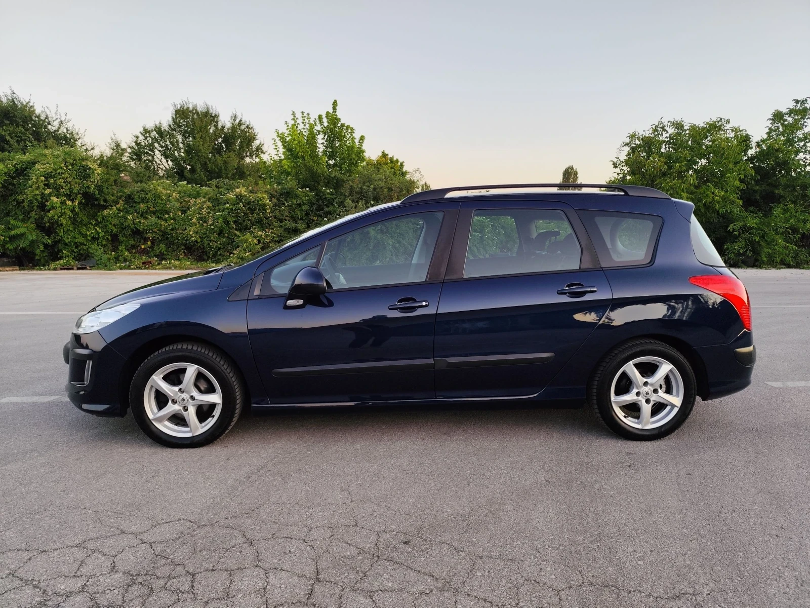 Peugeot 308 1.6eHDI-112kc-NAVI - изображение 4