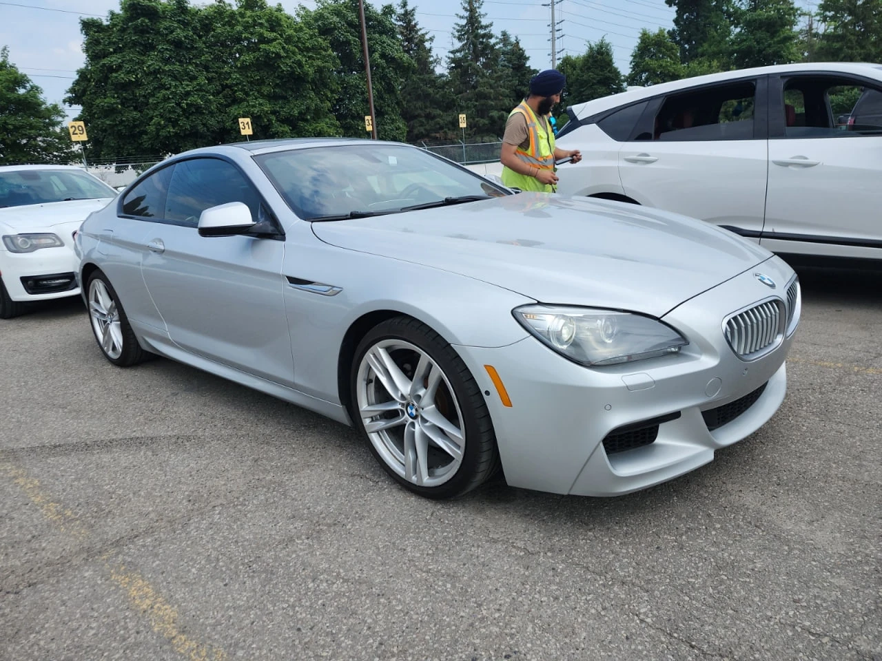 BMW 650 * CARFAX * АВТО КРЕДИТ * ЦЕНА ДО БГ! - изображение 2