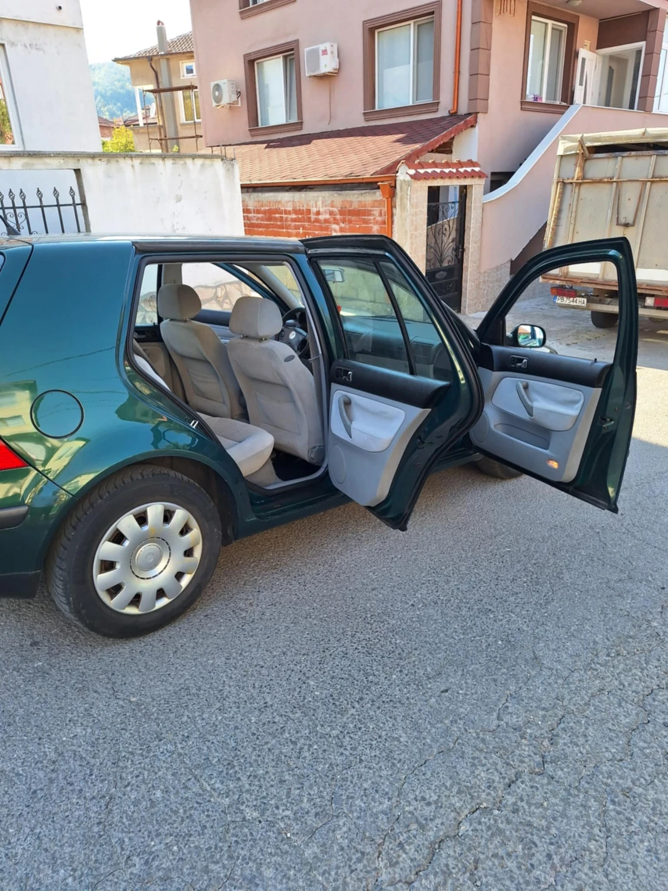 VW Golf 4 - изображение 10