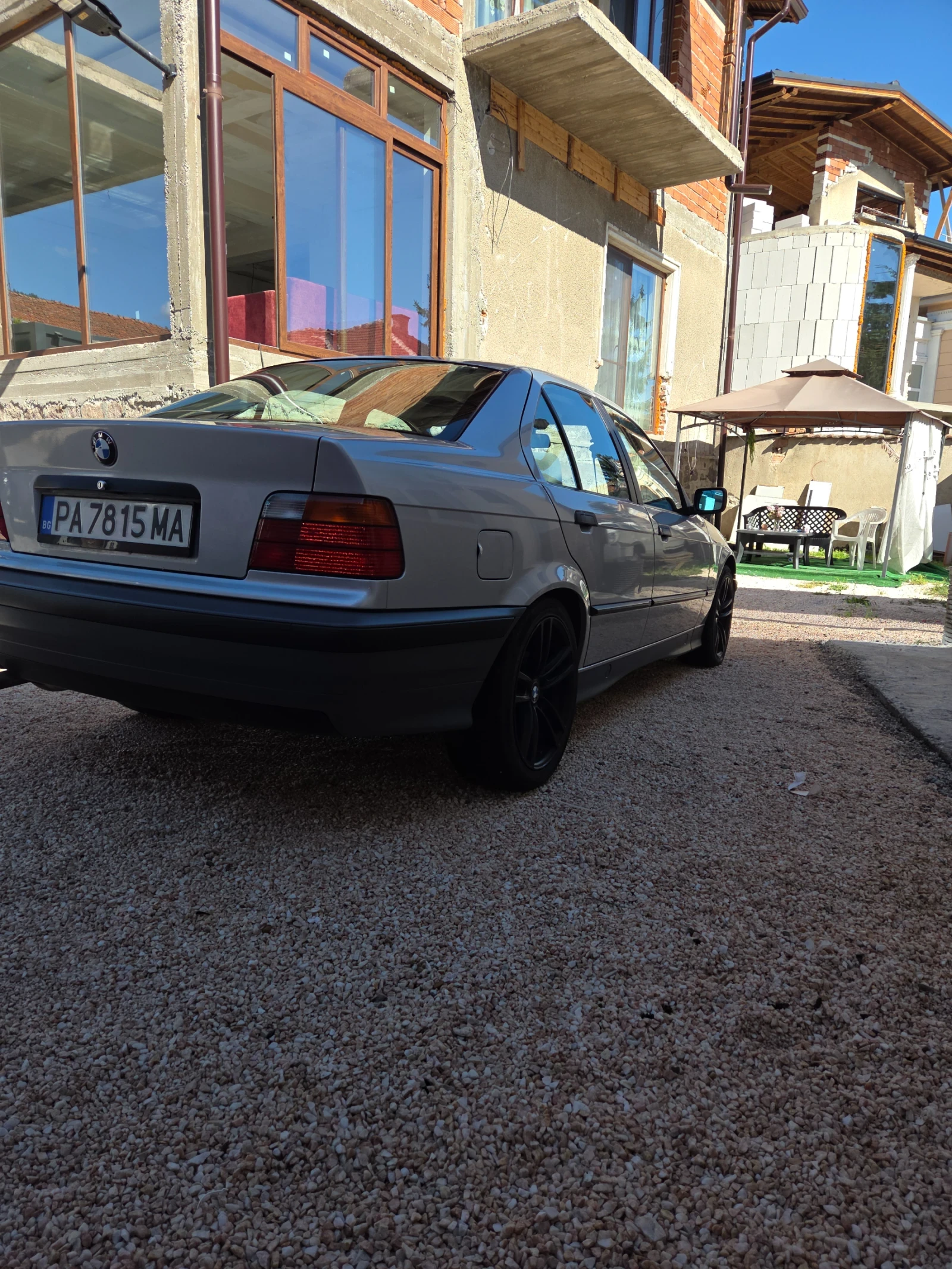 BMW 118  - изображение 4