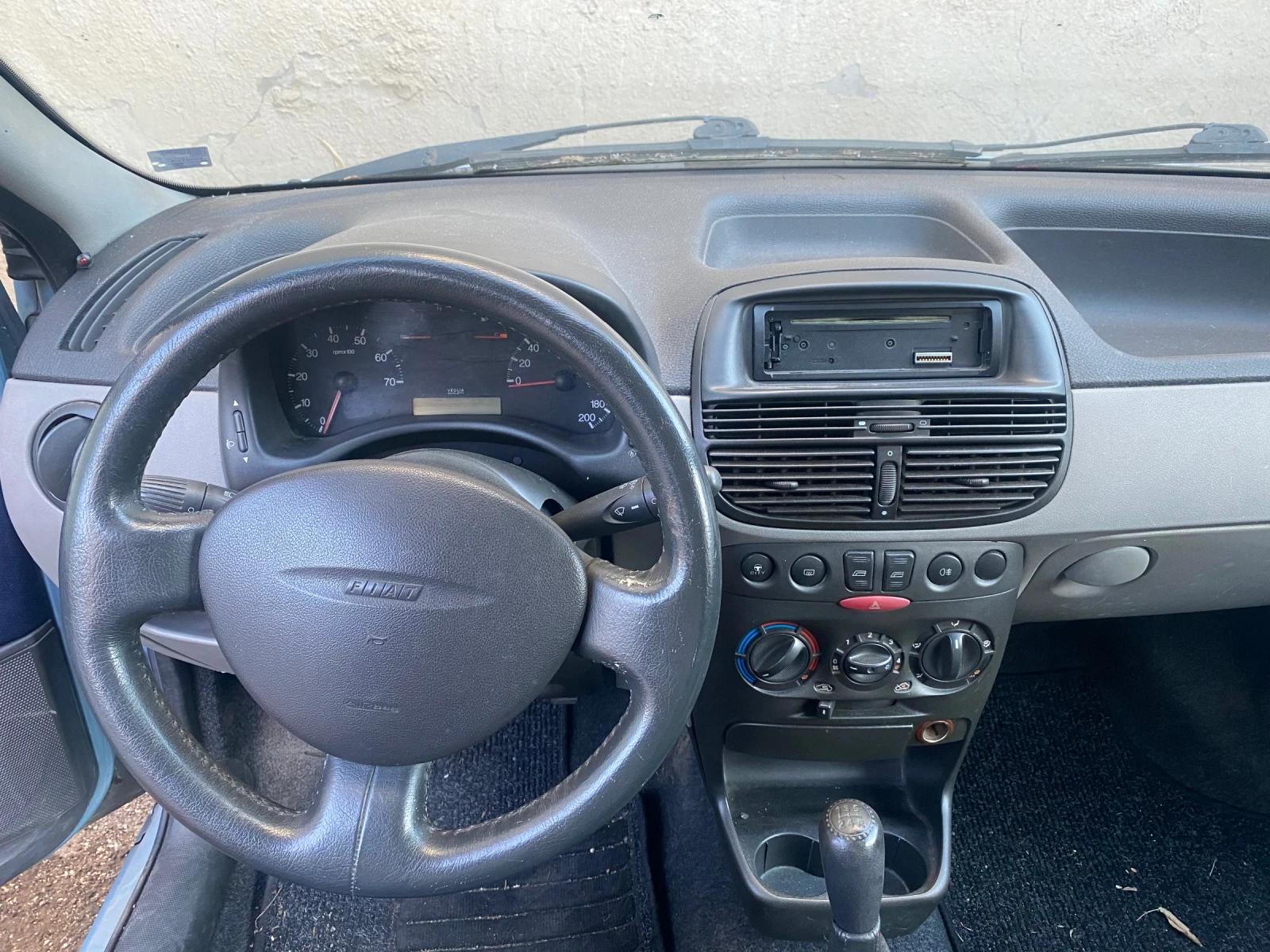 Fiat Punto 1.9 JTD Elx - изображение 8