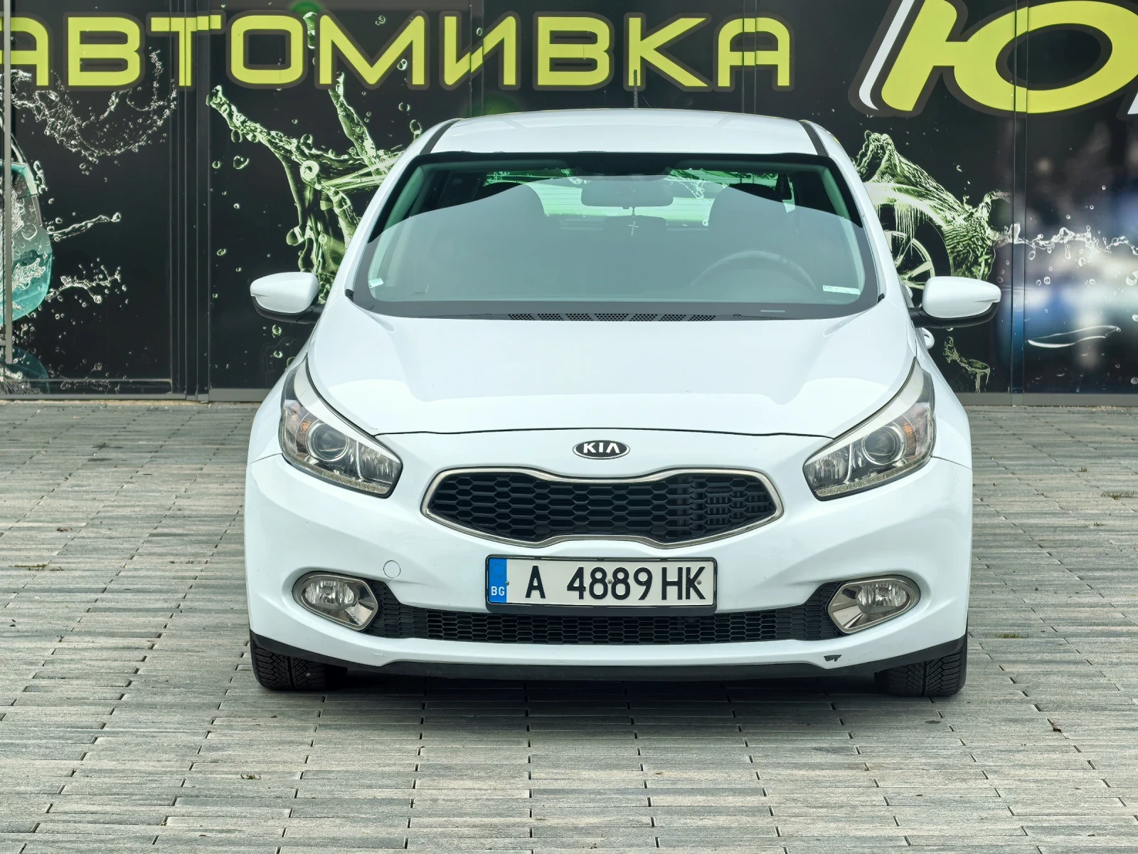 Kia Ceed 1.4 CRDI * 90 �.� | Mobile.bg � ����������� 2