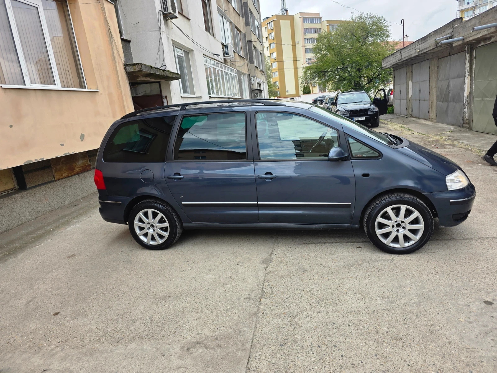 VW Sharan 4х4, 7 места, снимка 3 - Автомобили и джипове - 54161511