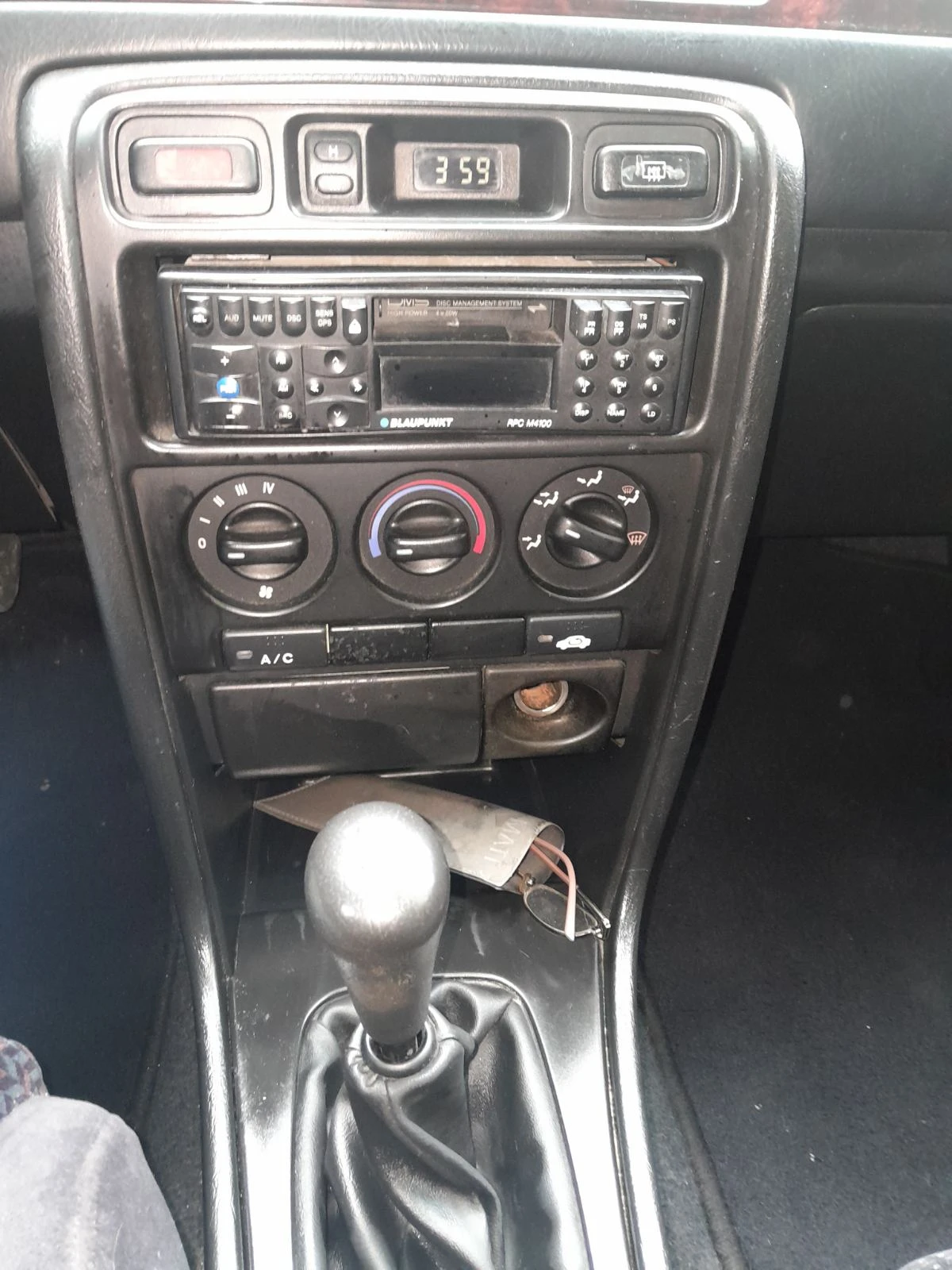 Honda Civic 1.4, снимка 10 - Автомобили и джипове - 54467911