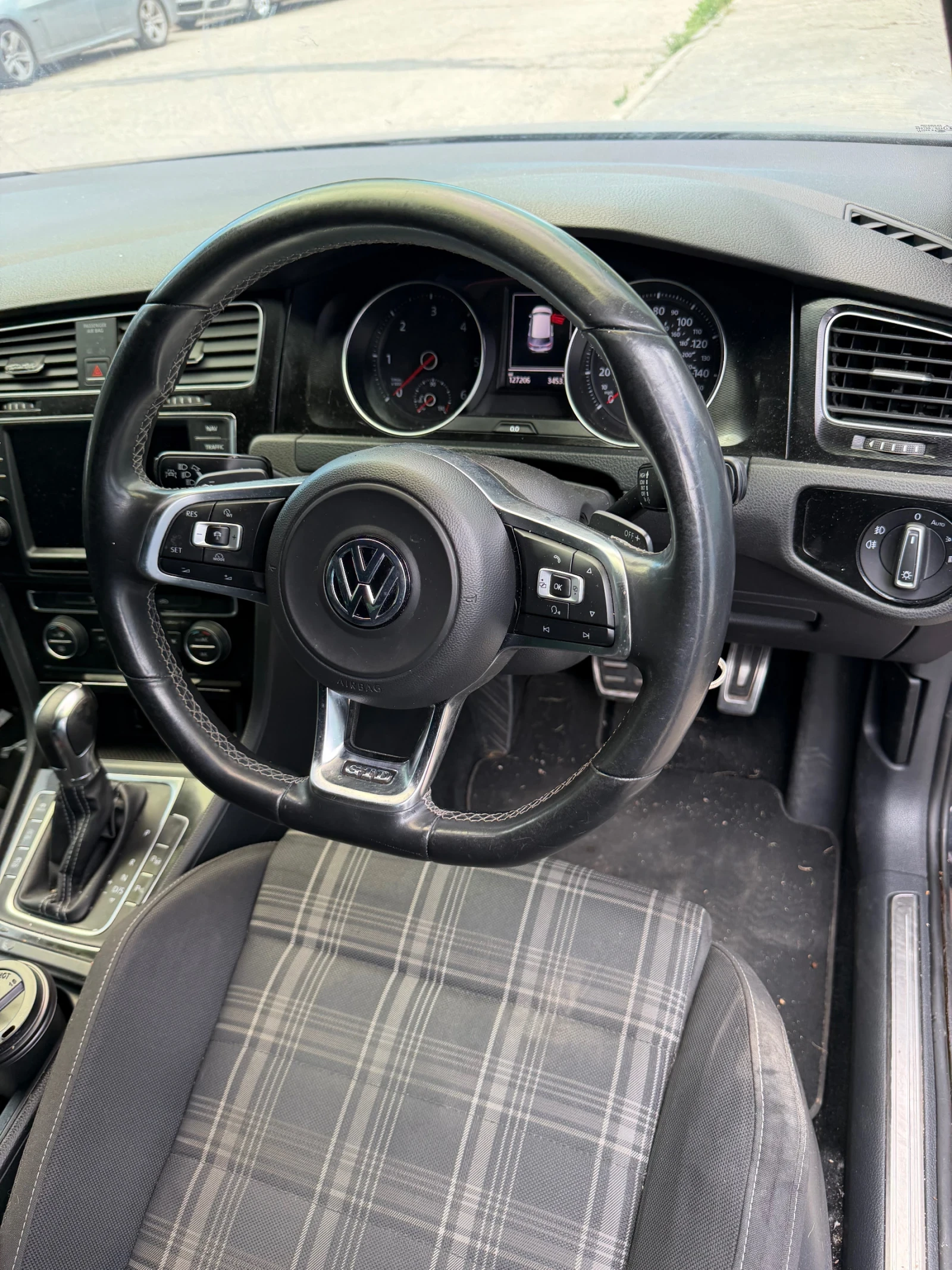 VW Golf 2.0tdi dsg GTD | Mobile.bg � ����������� 9