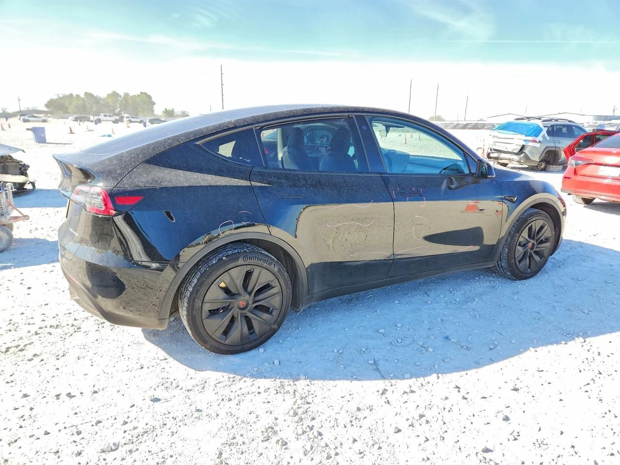 Tesla Model Y, снимка 3 - Автомобили и джипове - 54664176