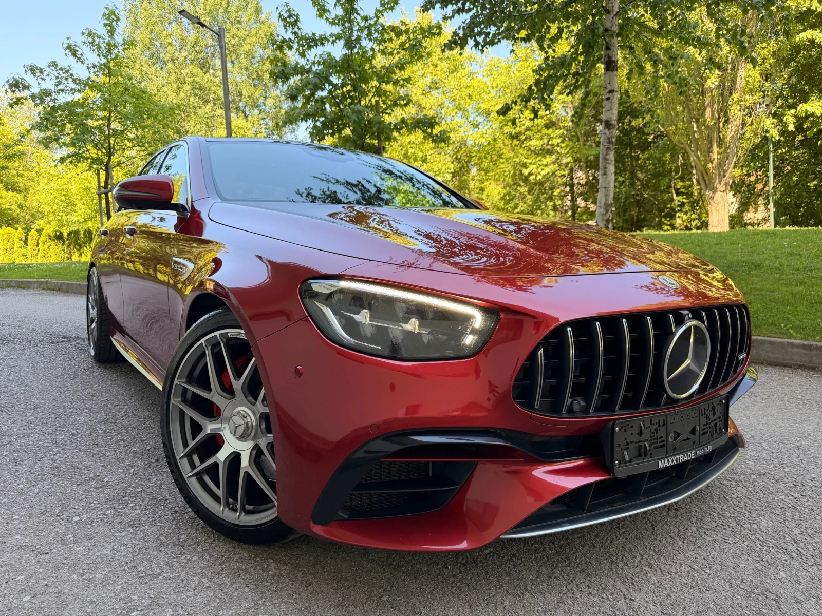Mercedes-Benz E 63 AMG s / FACE / 4-MATIC+ 