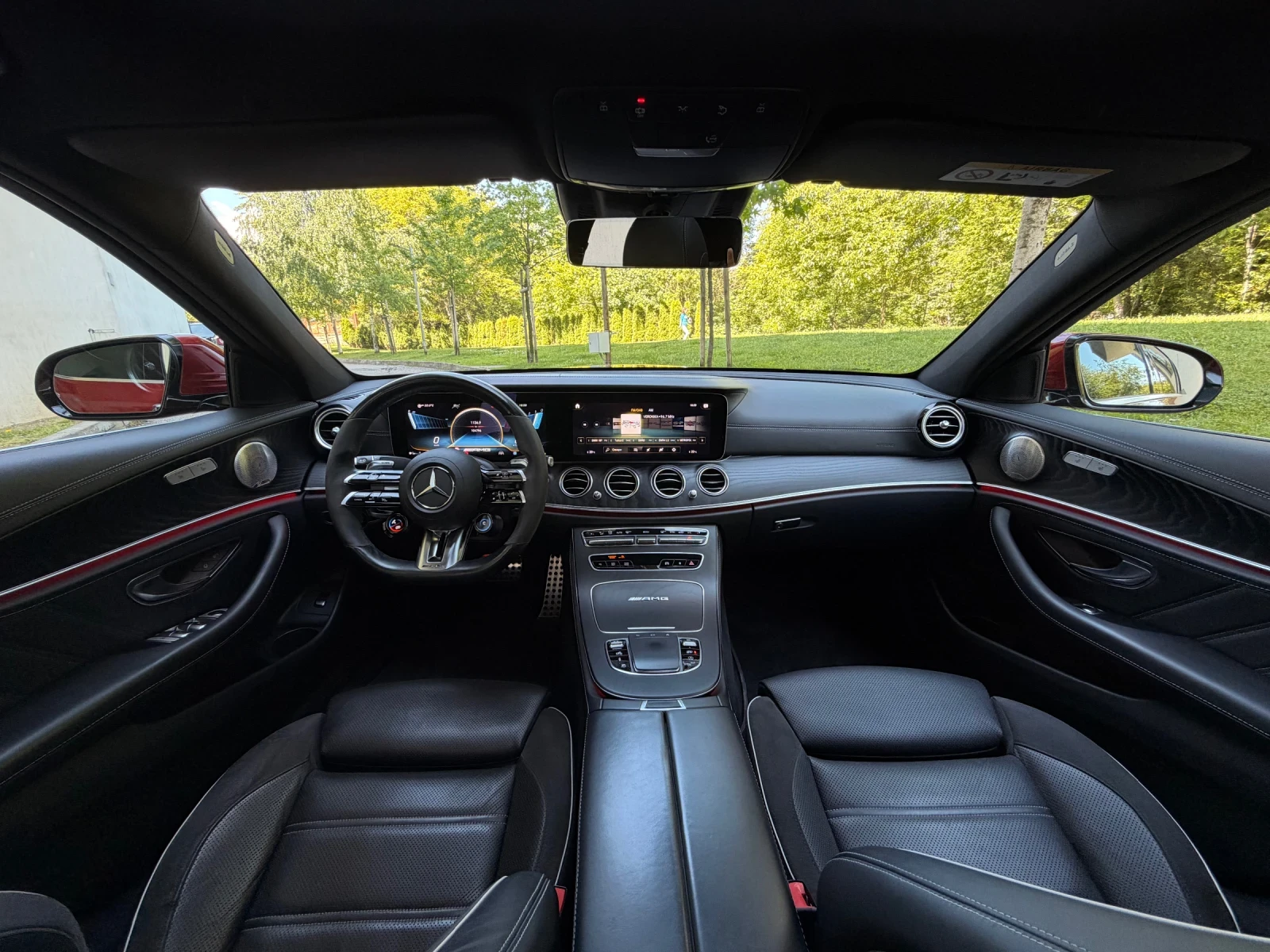 Mercedes-Benz E 63 AMG s / FACE / 4-MATIC+ , снимка 13 - Автомобили и джипове - 54672512