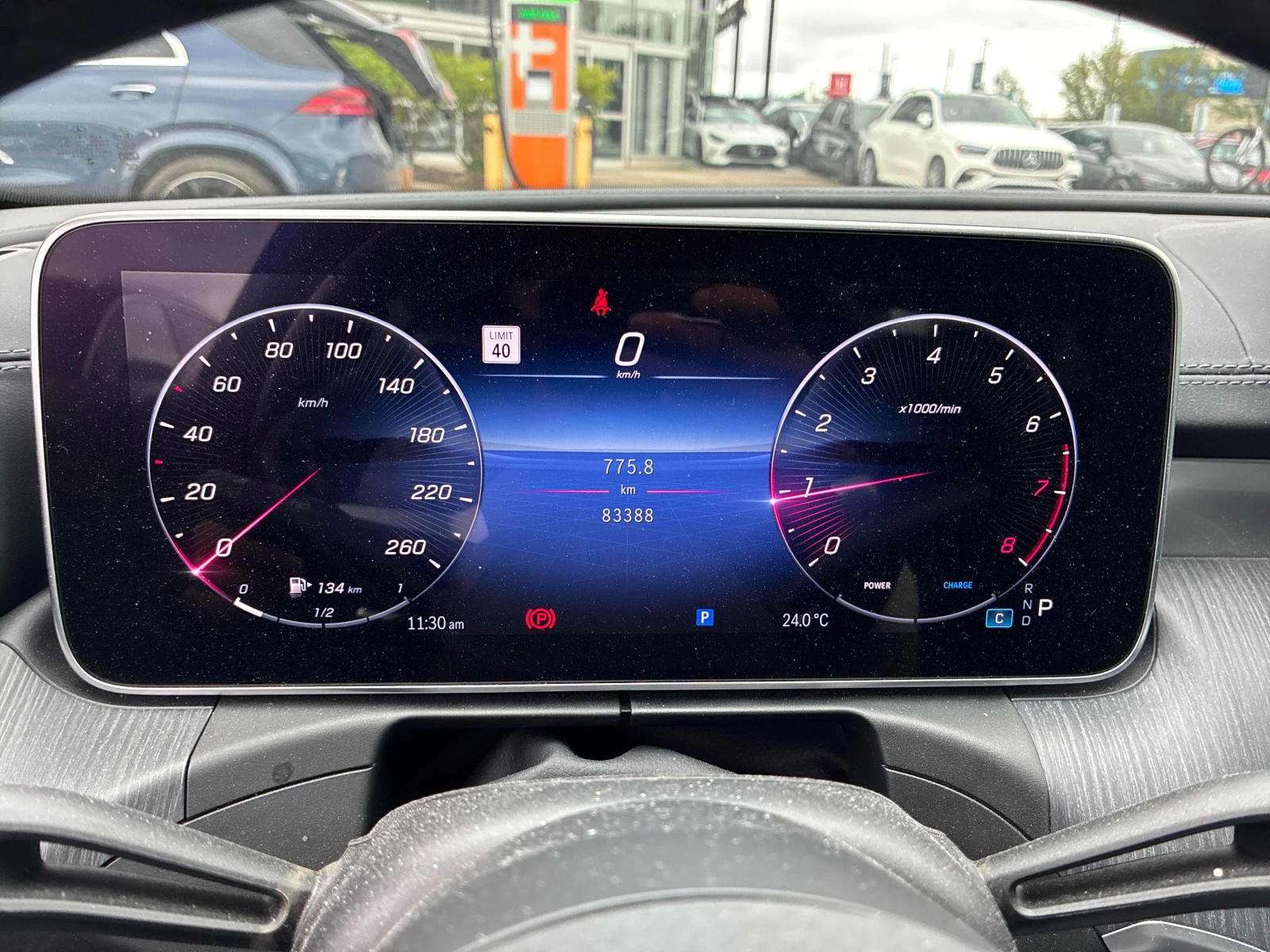 Mercedes-Benz C 300 2 КЛЮЧА * ПАНОРАМА * CARFAX * АВТО КРЕДИТ, снимка 9 - Автомобили и джипове - 55202143