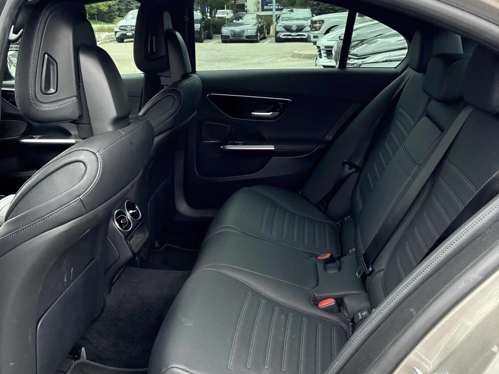 Mercedes-Benz C 300 2 КЛЮЧА * ПАНОРАМА * CARFAX * АВТО КРЕДИТ, снимка 7 - Автомобили и джипове - 55202143