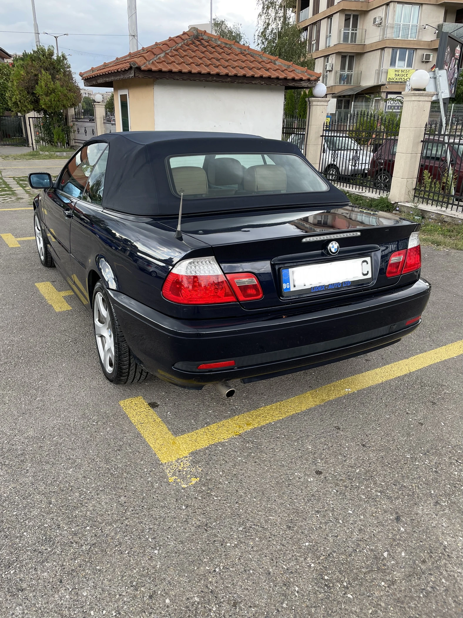 BMW 318 Ci Edition Exclusive, снимка 10 - Автомобили и джипове - 55396915