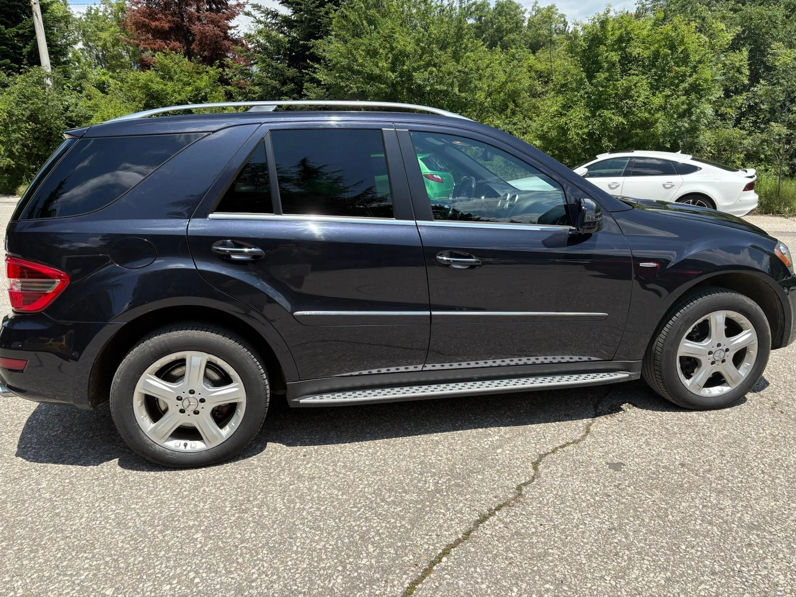 Mercedes-Benz ML 550 Grand Edition, снимка 8 - Автомобили и джипове - 55610917
