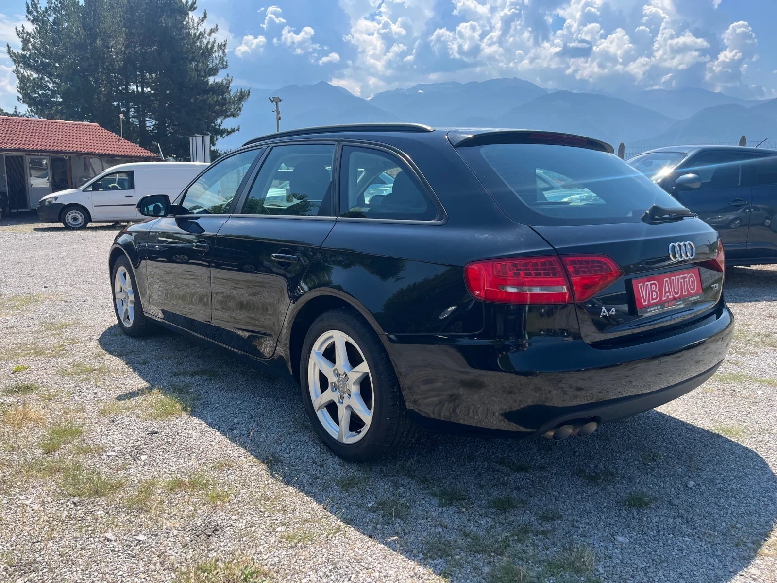 Audi A4 A4 B8 2.0TDI Avtomat, снимка 5 - Автомобили и джипове - 55788956