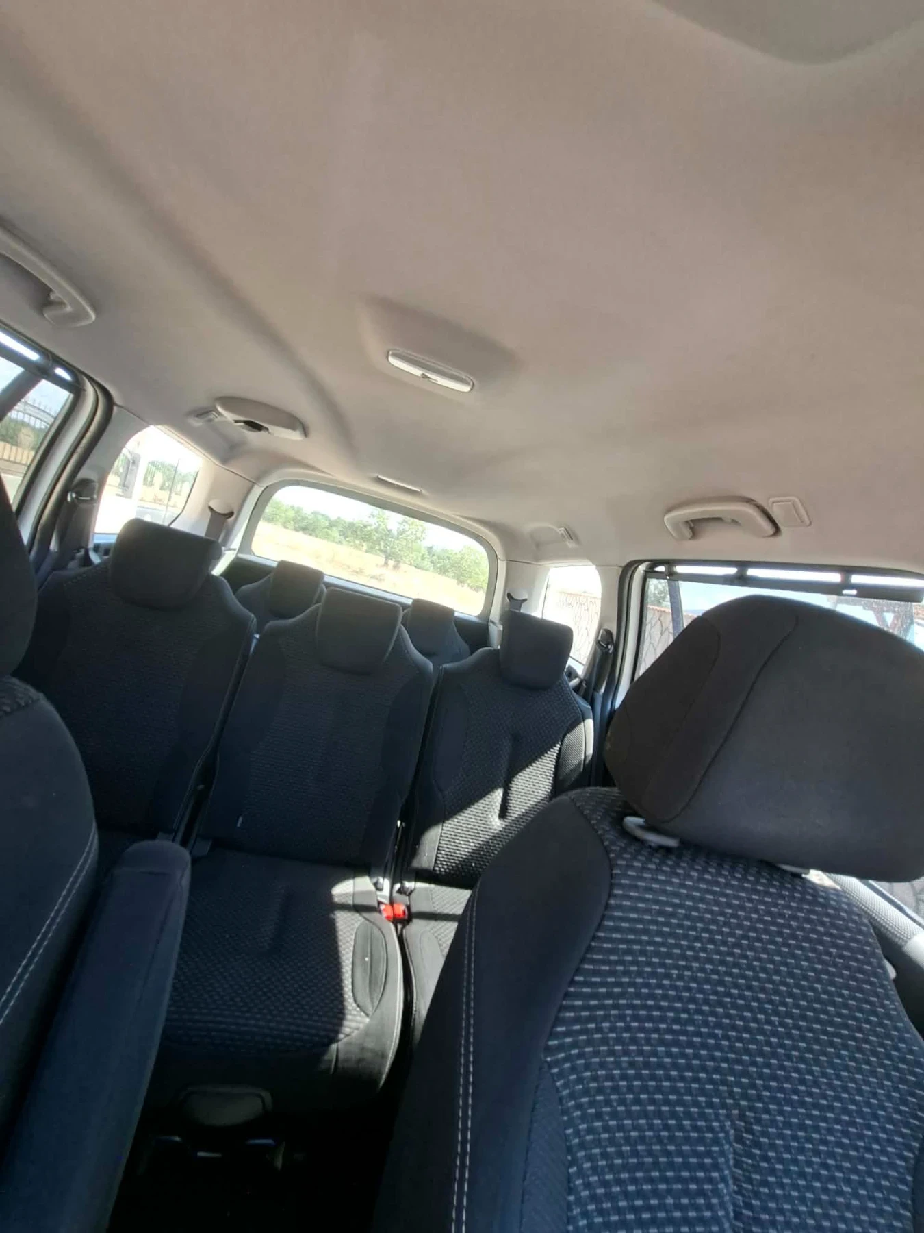 Citroen C4, снимка 9 - Автомобили и джипове - 55834429