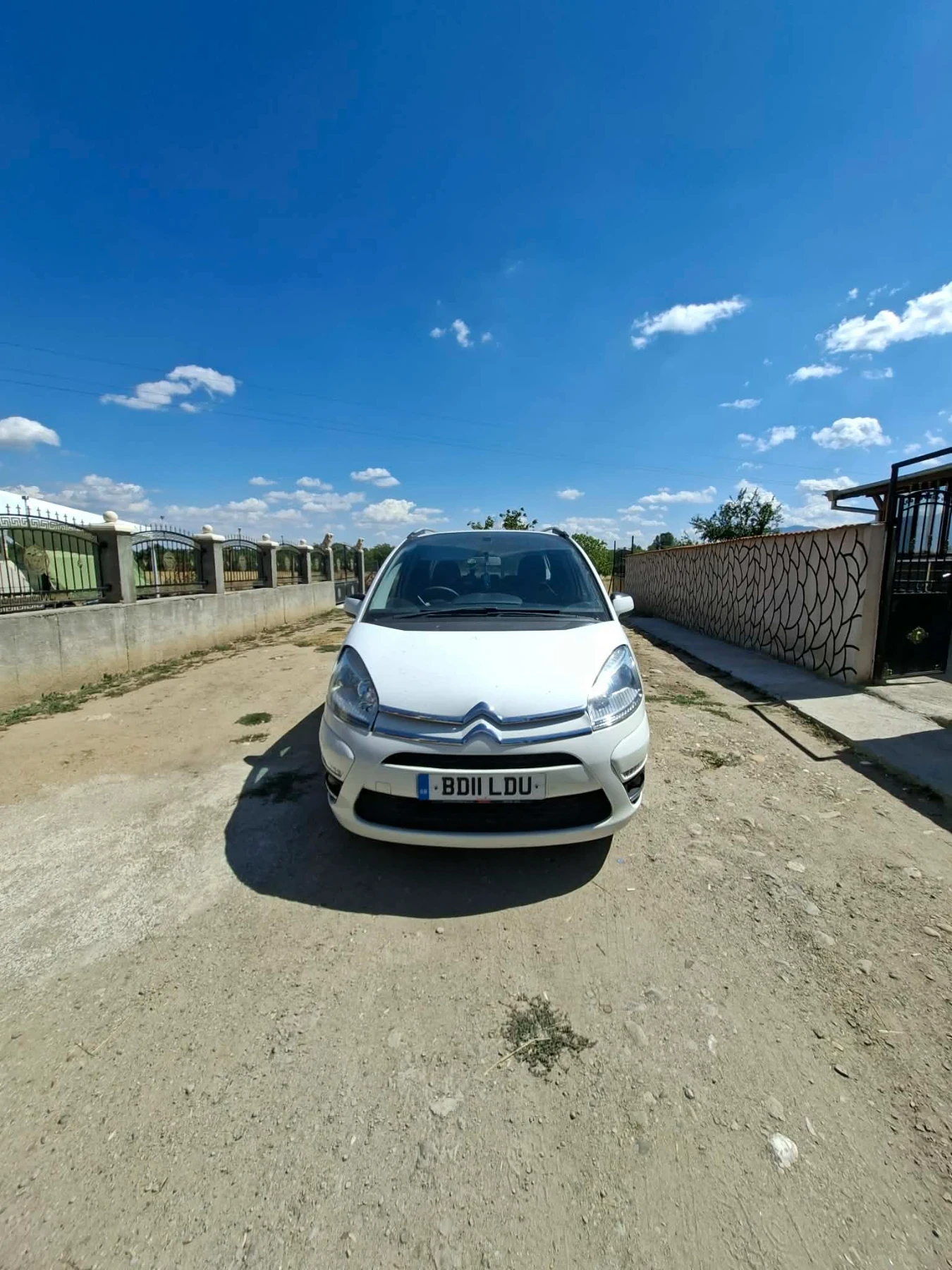 Citroen C4, снимка 2 - Автомобили и джипове - 55834429
