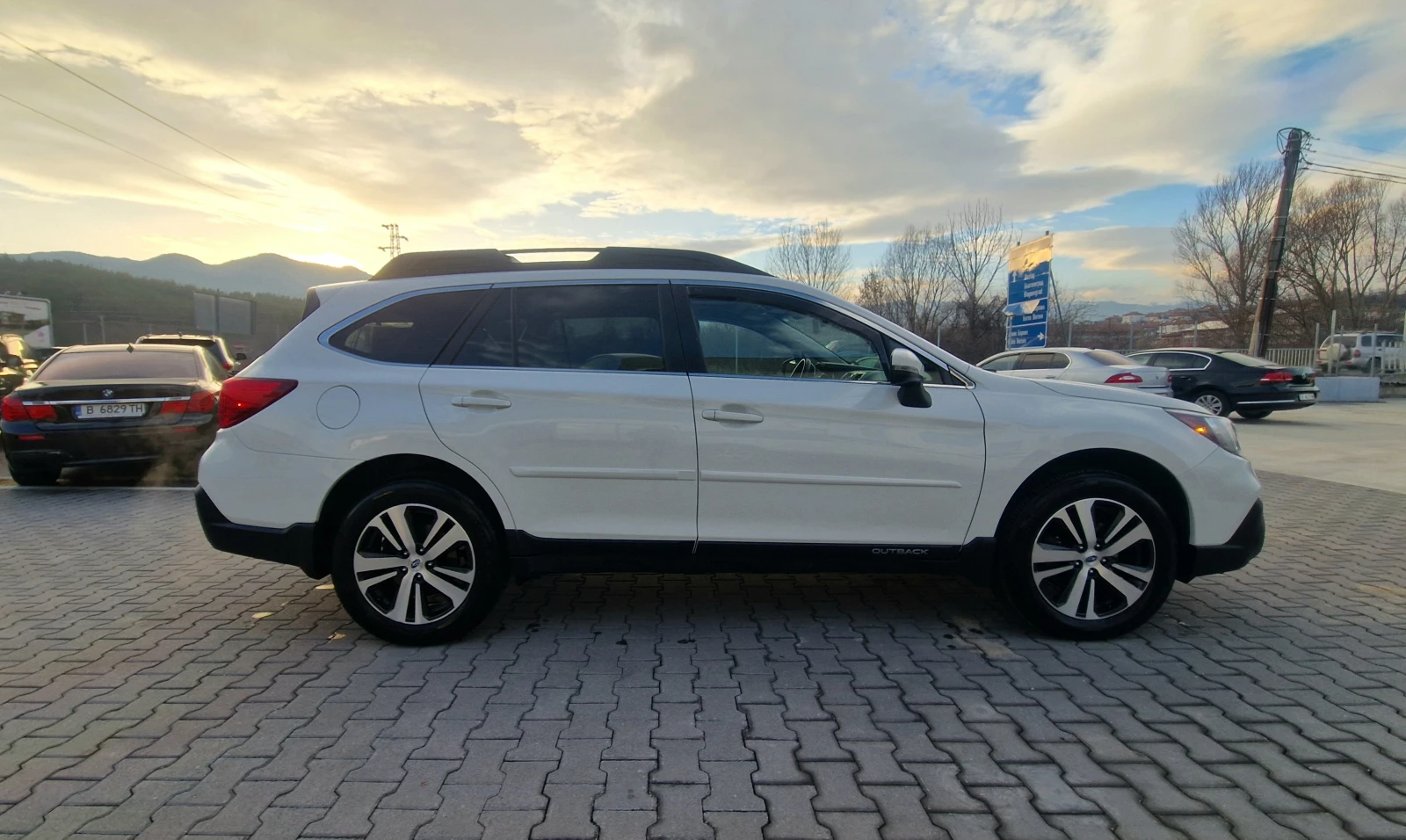 Subaru Outback ЛИЗИНГ, снимка 8 - Автомобили и джипове - 55950419