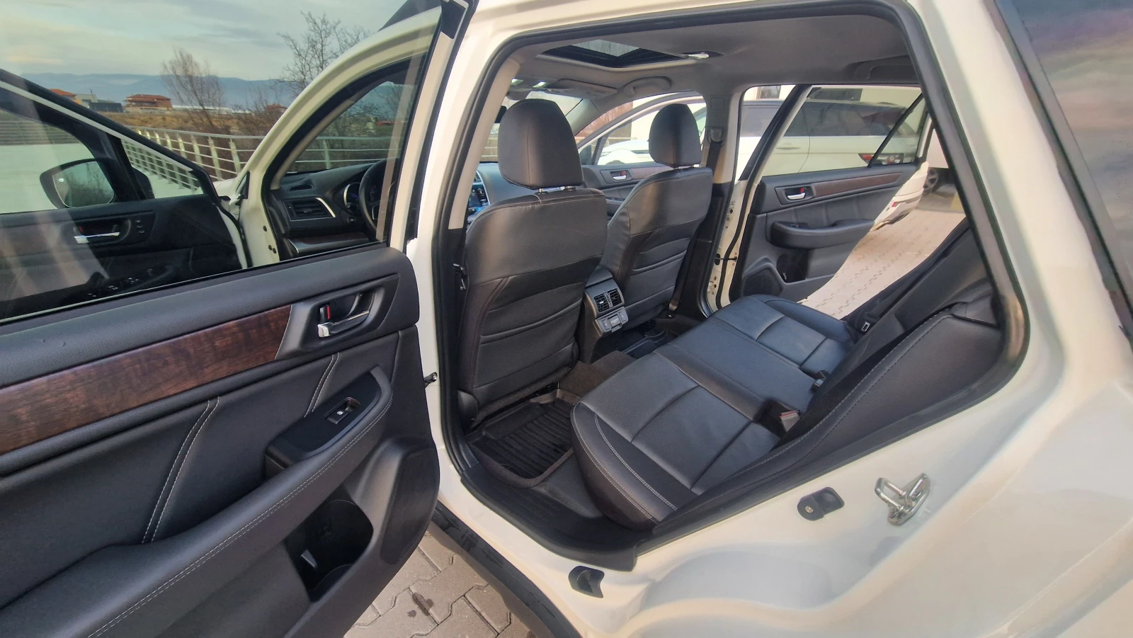 Subaru Outback ЛИЗИНГ, снимка 10 - Автомобили и джипове - 55950419