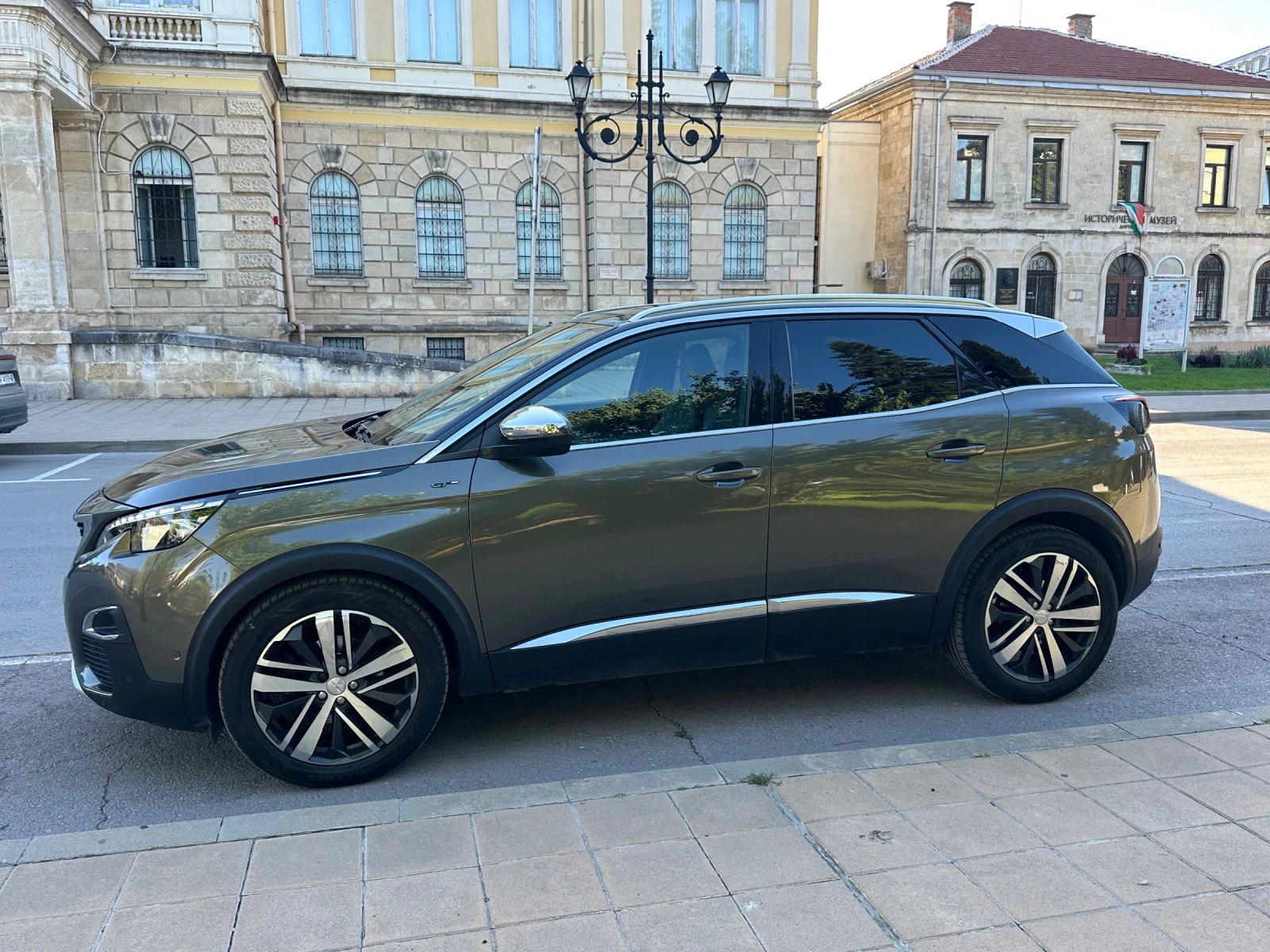 Peugeot 3008 GT 2.0 BlueHDi 181, EAT6, снимка 6 - Автомобили и джипове - 56040692