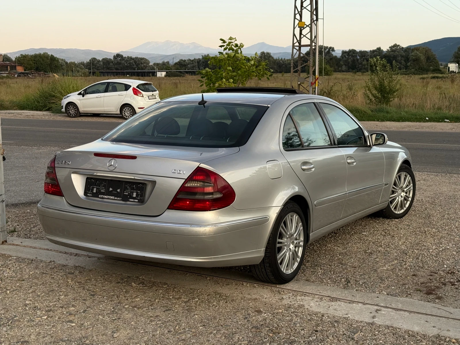Mercedes-Benz E 320 3.2 CDI, снимка 6 - Автомобили и джипове - 56083086