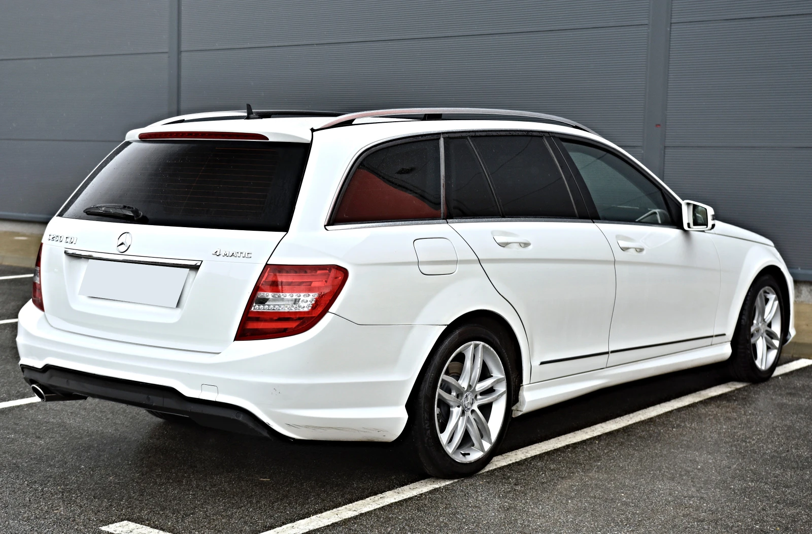 Mercedes-Benz C 250 C 250 //AMG-Pack //PANO//4 MATIK// | Mobile.bg � ����������� 3