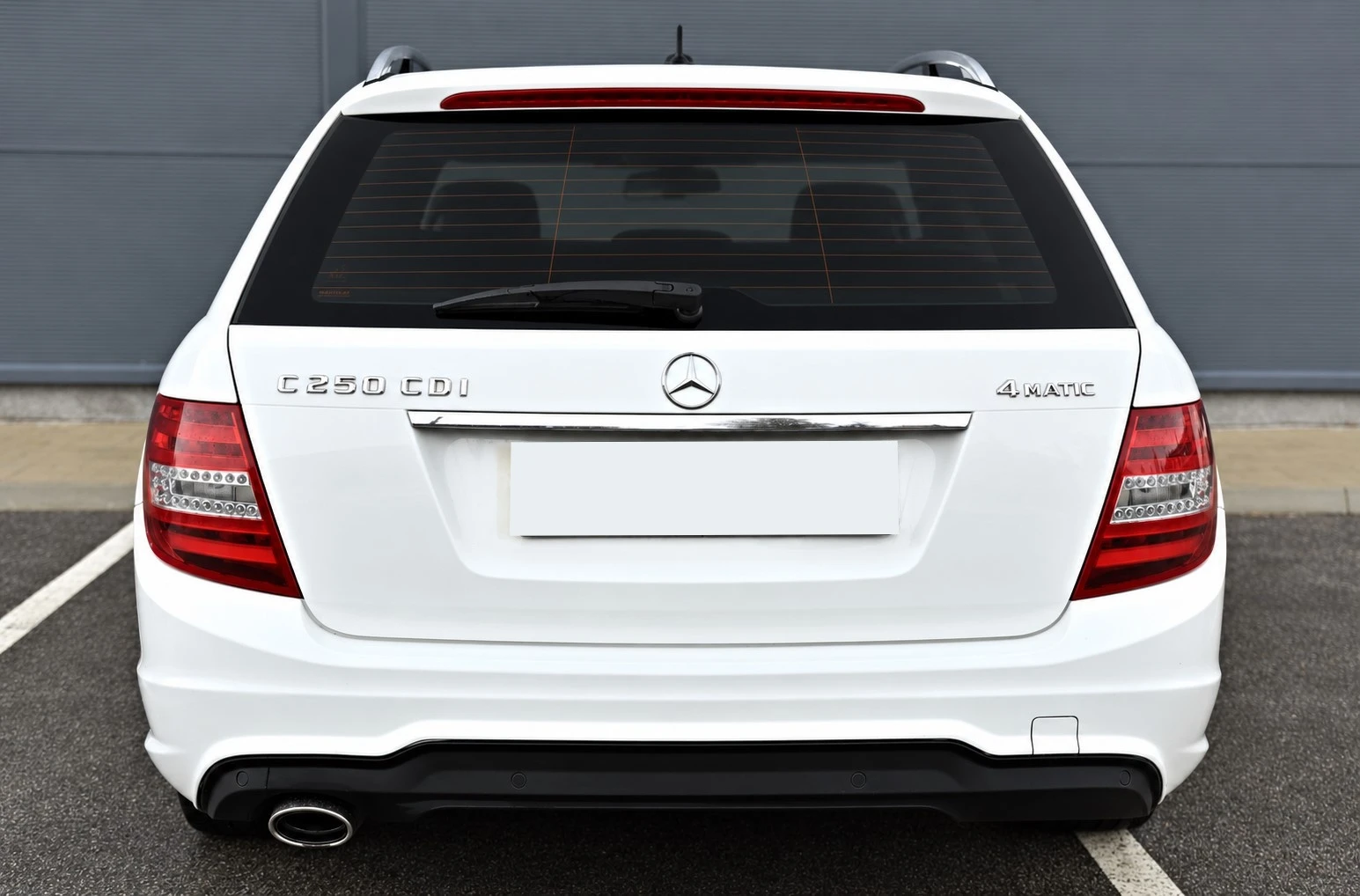 Mercedes-Benz C 250 C 250 //AMG-Pack //PANO//4 MATIK// | Mobile.bg � ����������� 4