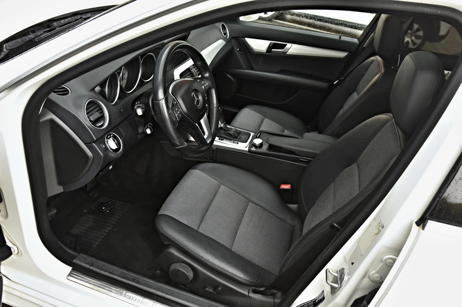 Mercedes-Benz C 250 C 250 //AMG-Pack //PANO//4 MATIK// | Mobile.bg � ����������� 8