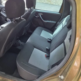 Dacia Duster 1.6 Sce 115 LPG, снимка 8