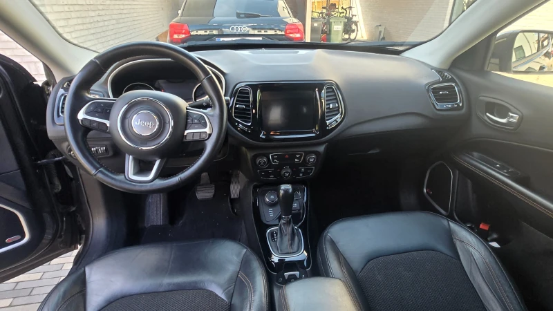 Jeep Compass Limited, снимка 12 - Автомобили и джипове - 51784879