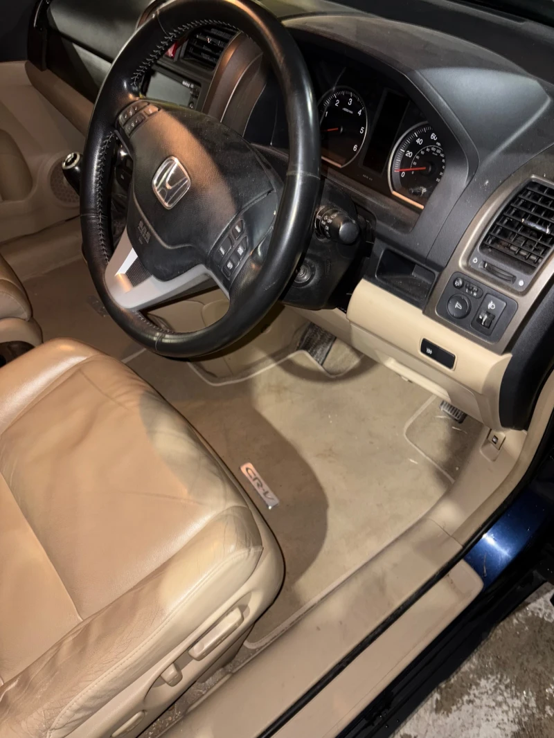 Honda Cr-v 2.2, снимка 7 - Автомобили и джипове - 52341193