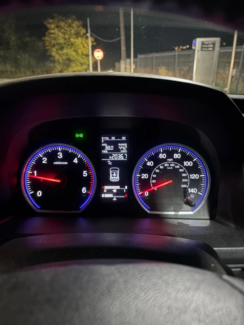 Honda Cr-v 2.2, снимка 14 - Автомобили и джипове - 52341193