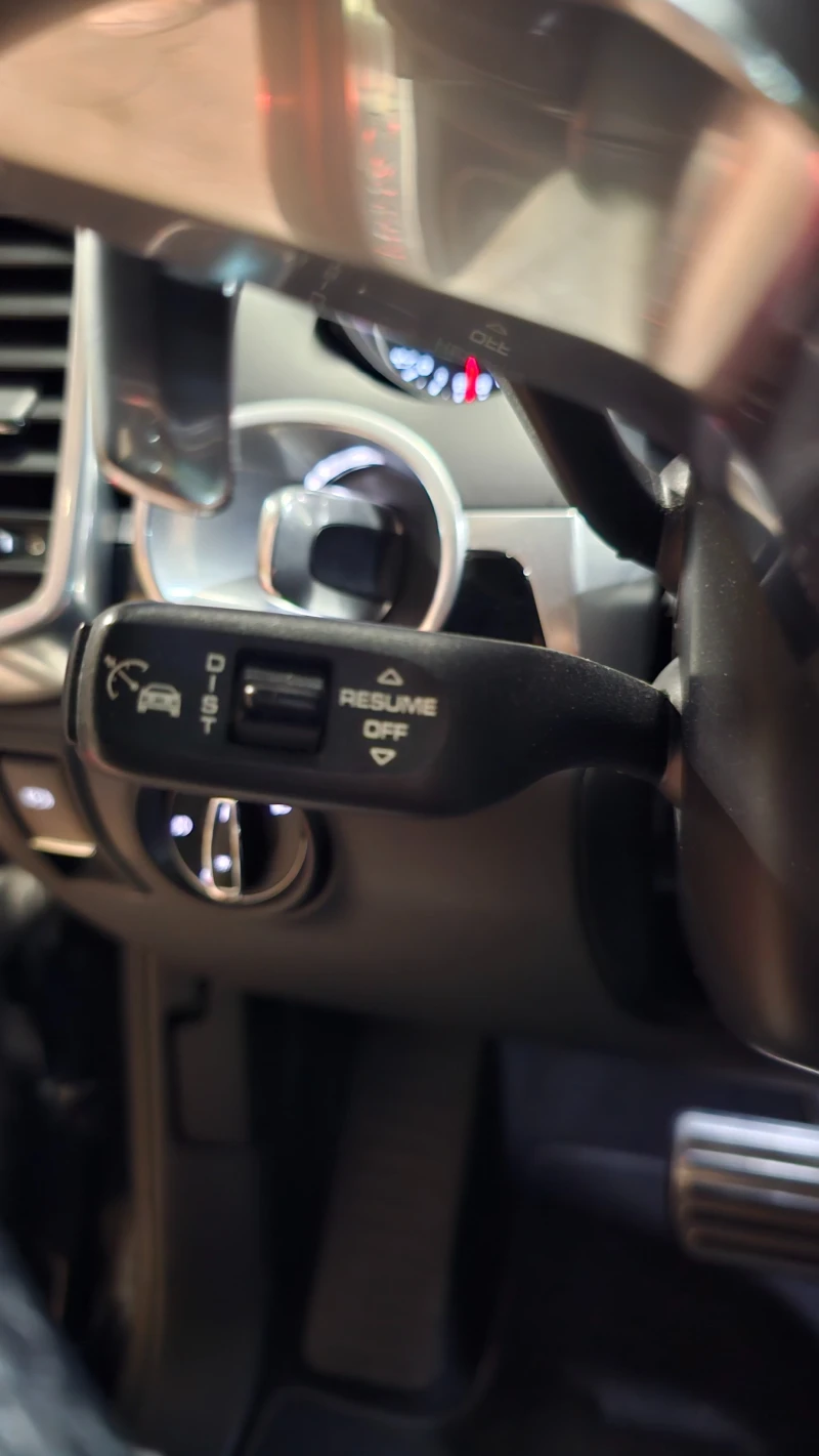 Porsche Cayenne S 4.2TDI, Distronic, Panorama, снимка 12 - Автомобили и джипове - 52382038