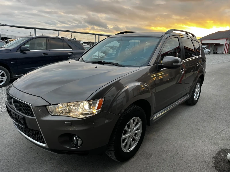Mitsubishi Outlander 2.2 DiD 156к.с 4х4 Exclusive, снимка 4 - Автомобили и джипове - 52776019