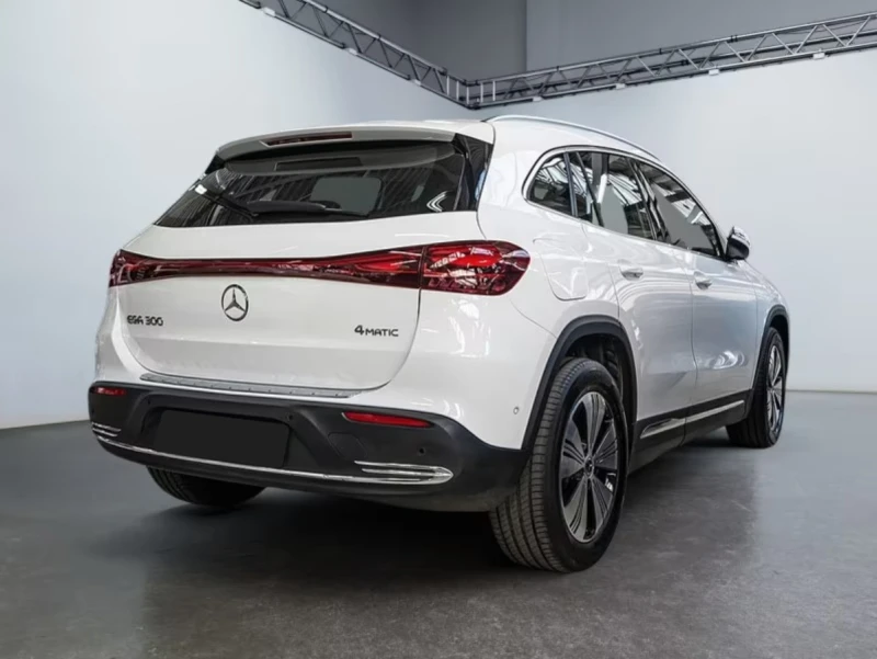 Mercedes-Benz EQA 300* 4Matic* Progressive Advanced* Camera, снимка 2 - Автомобили и джипове - 53272506