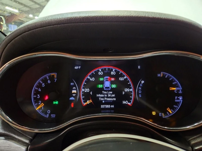 Jeep Grand cherokee, снимка 9 - Автомобили и джипове - 53363166