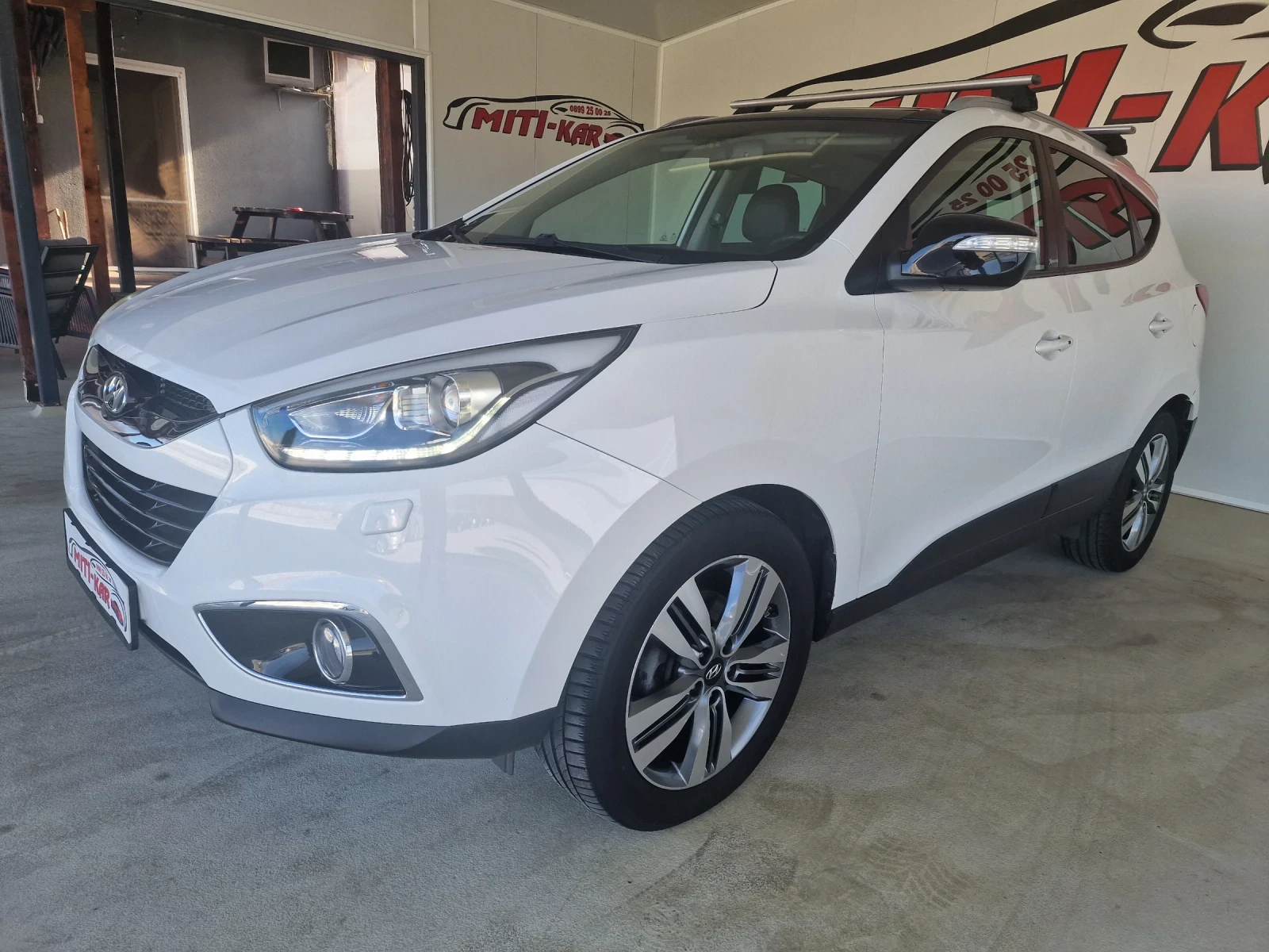 Hyundai IX35 2.0 136kс.4Х4, PANORAMA, NAVI, FACELIFT, Keyless,  - изображение 4