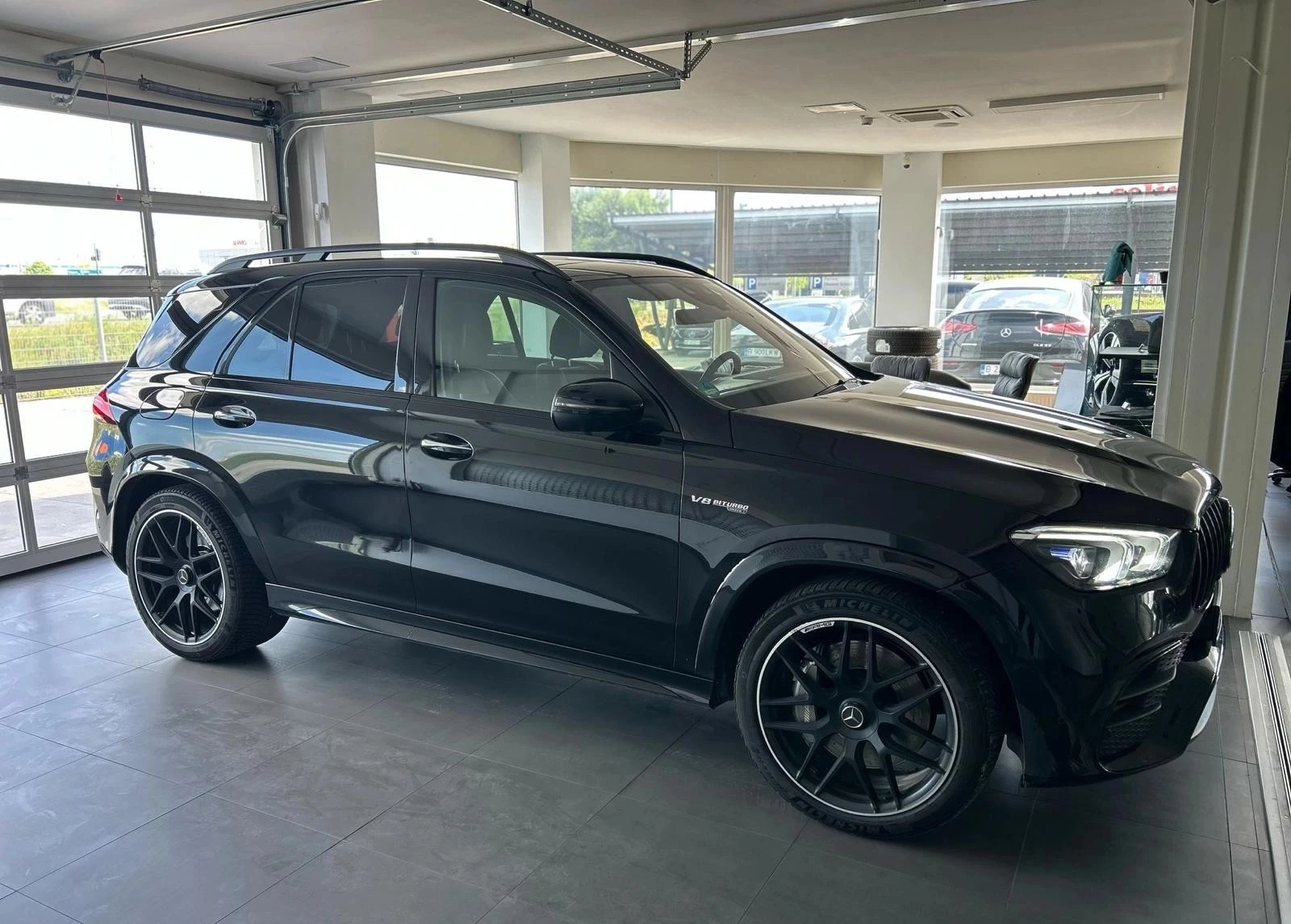 Mercedes-Benz GLE 63 AMG V8 - изображение 5