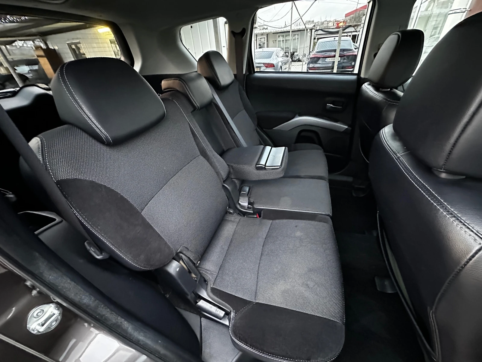 Mitsubishi Outlander 2.2 DiD 156�.� 4�4 Exclusive | Mobile.bg � ����������� 16