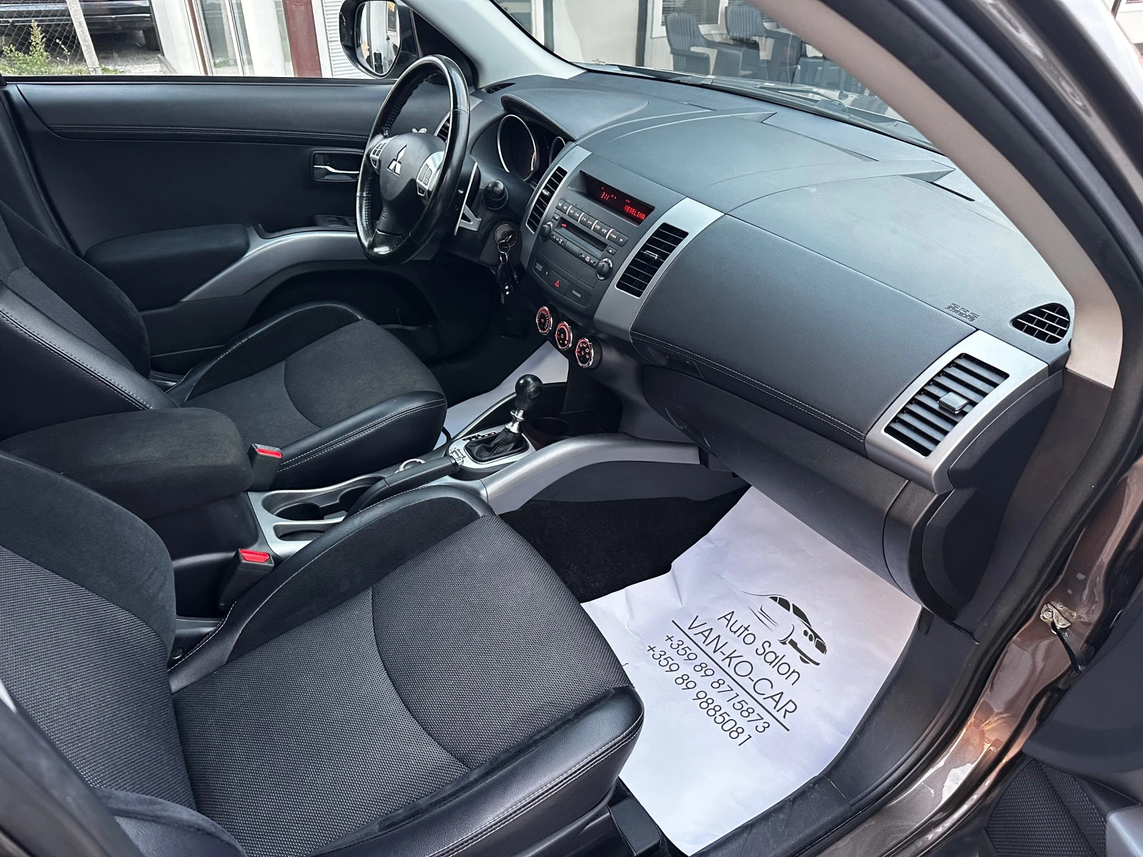 Mitsubishi Outlander 2.2 DiD 156к.с 4х4 Exclusive - изображение 9