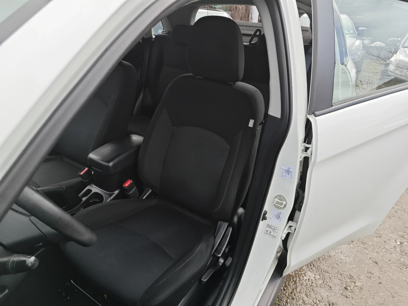 Mitsubishi ASX 1.6i-CH - изображение 9